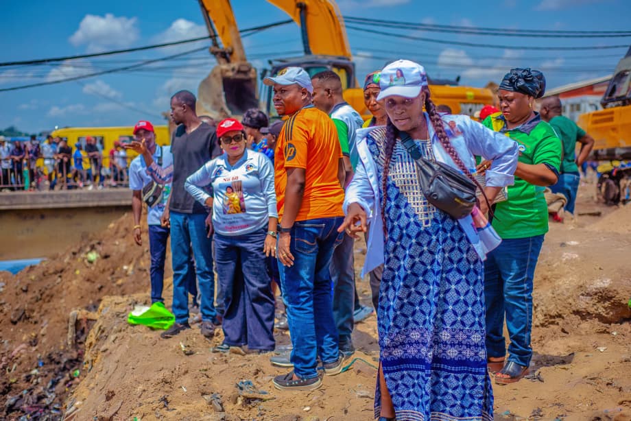 Norbertine Matanda lors d'une action sociale